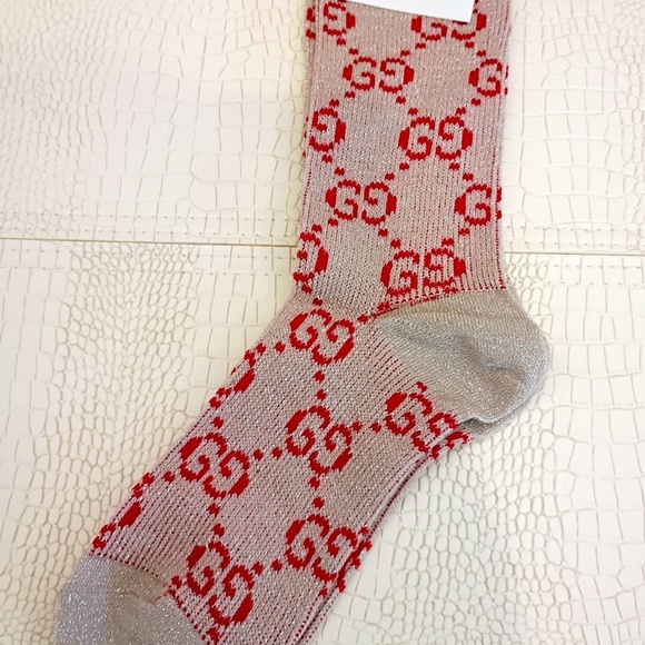 Brand New Gucci GG Glitter Socks Taupe with Red GG Pattern - Picture 2 of 9